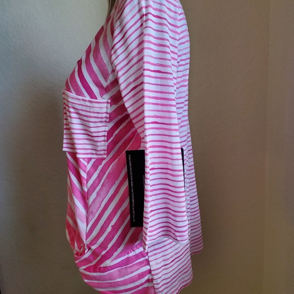 NWT ONQUE CASUAL SIDE TWIST WAIST BLOUSE SZ LP - Picture 6 of 8